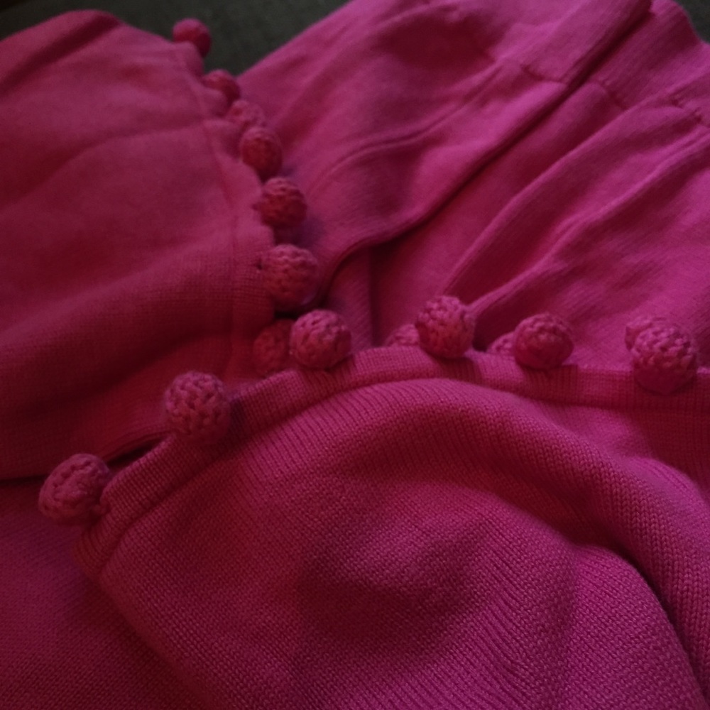 Banana Republic Pom Pom Knit Short Sleeve - Picture 3 of 3